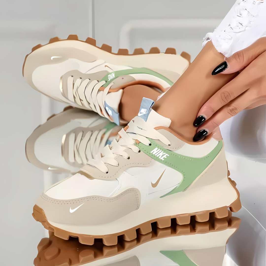 Nike - Trainers