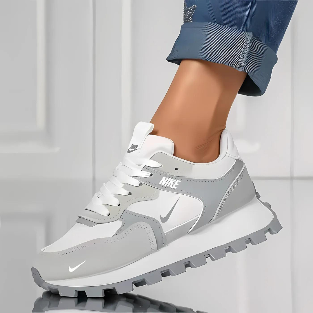 Nike - Trainers