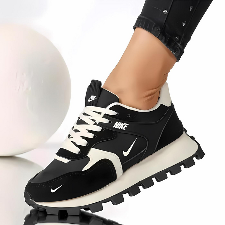 Nike - Trainers